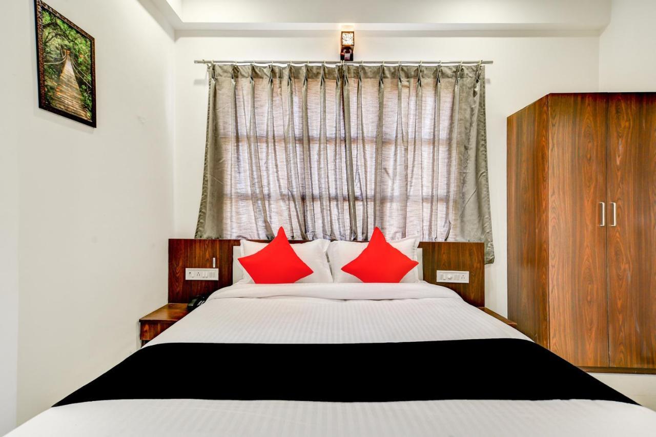 Capital O 77828 Hotel Twinkle Regency Indore Exterior photo